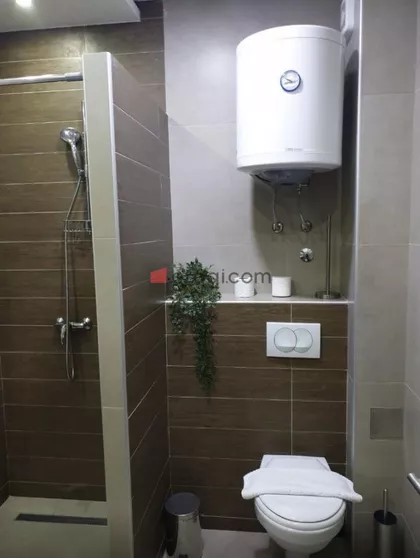 Sunčani Vrhovi | 4zida.rs