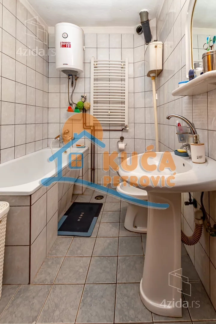 3-etažna kuća | 4zida