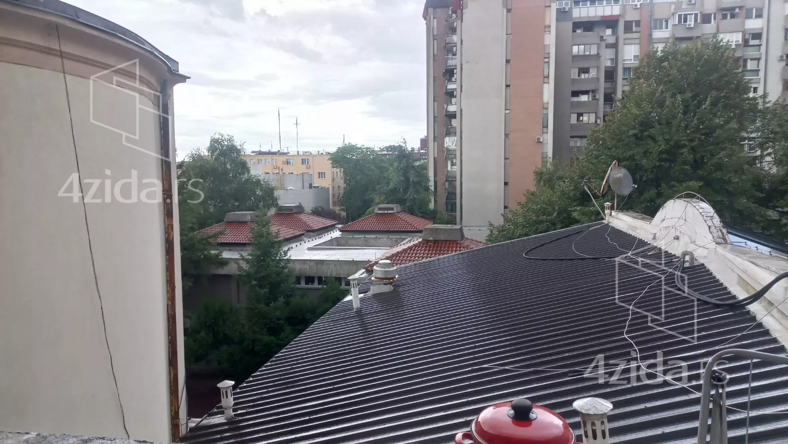 Petosoban stan | 4zida