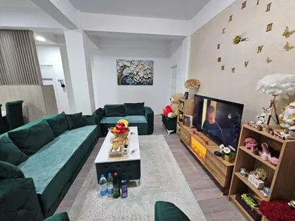 Izeta Čavića | 4zida.rs