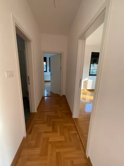 Miljakovačke Staze | 4zida.rs