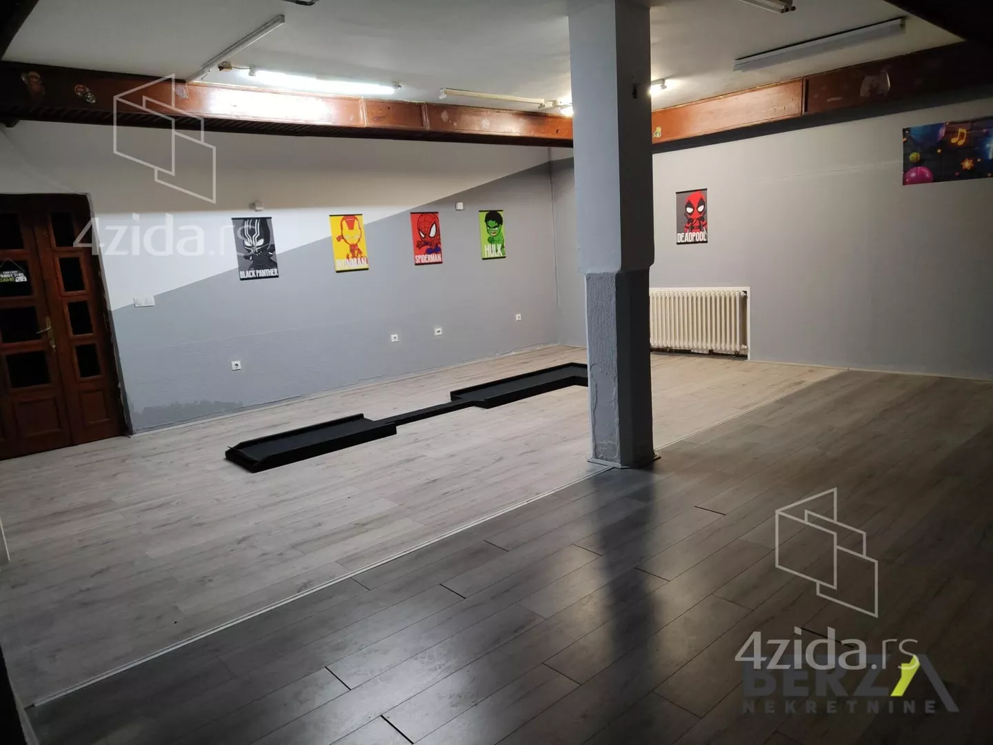 Poslovni prostor | 4zida