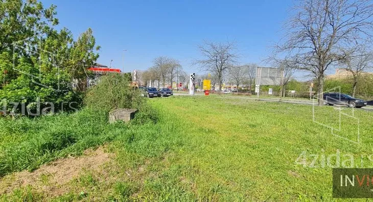 Plac | 4zida