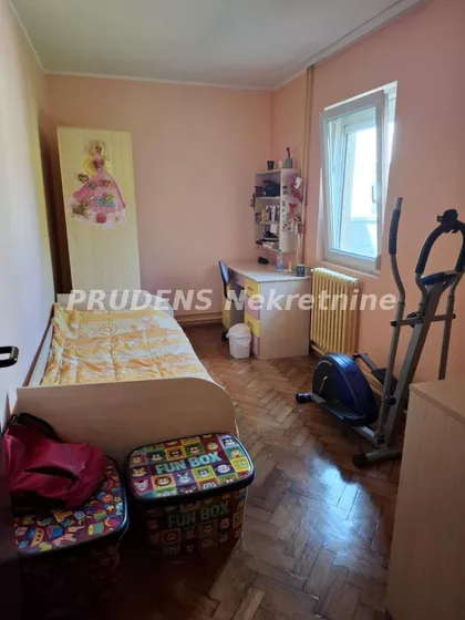 Surčin | 4zida.rs