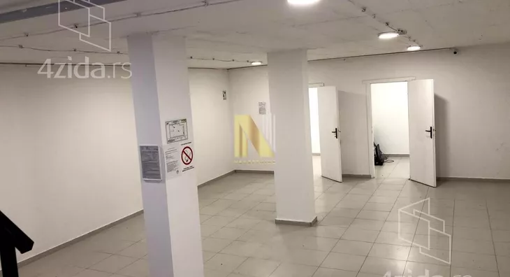 Poslovni prostor | 4zida