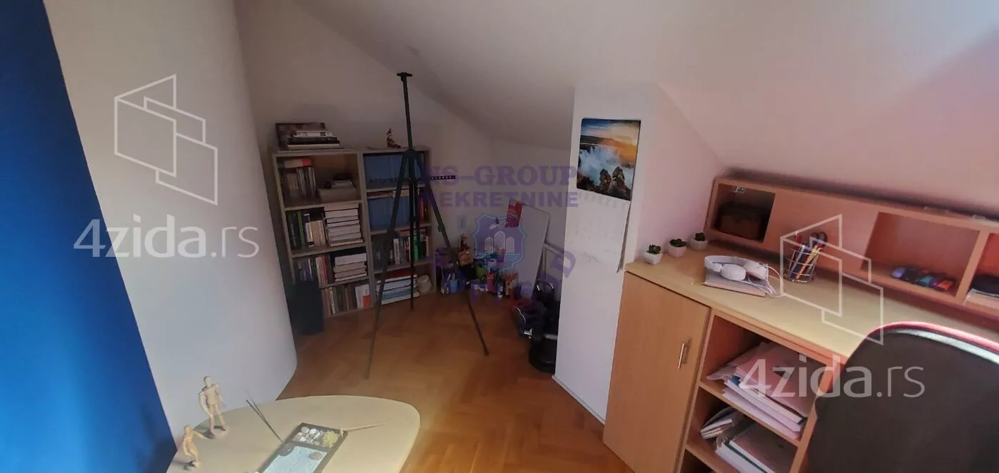 Troiposoban stan | 4zida