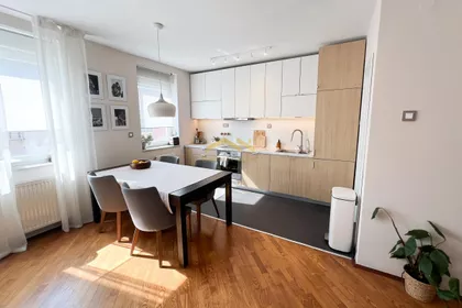 Adamovićevo Naselje | 4zida.rs