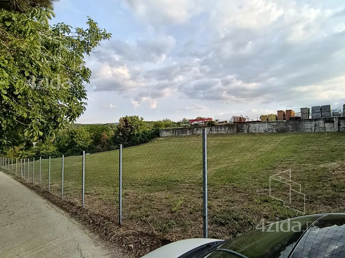 Plac | 4zida