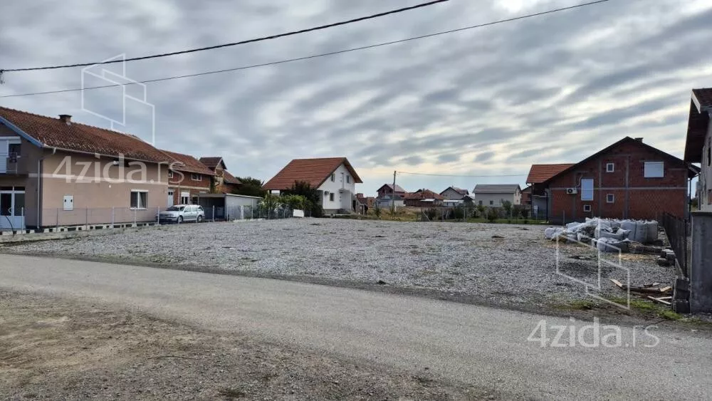Građevinsko zemljište | 4zida