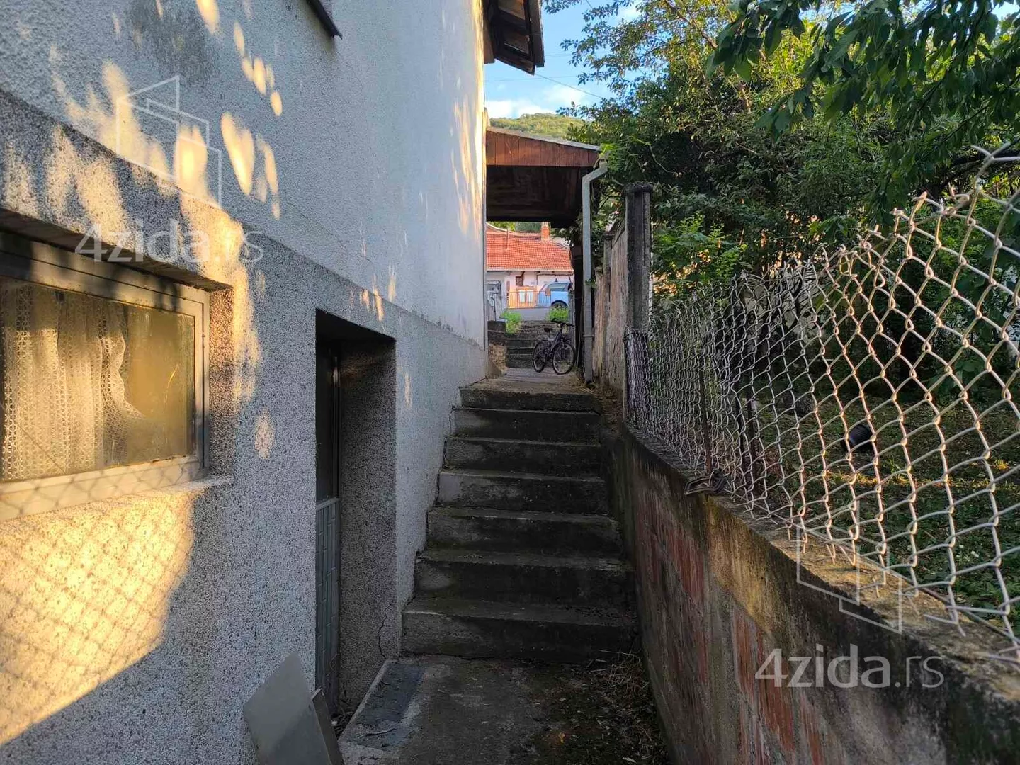 3-etažna kuća | 4zida