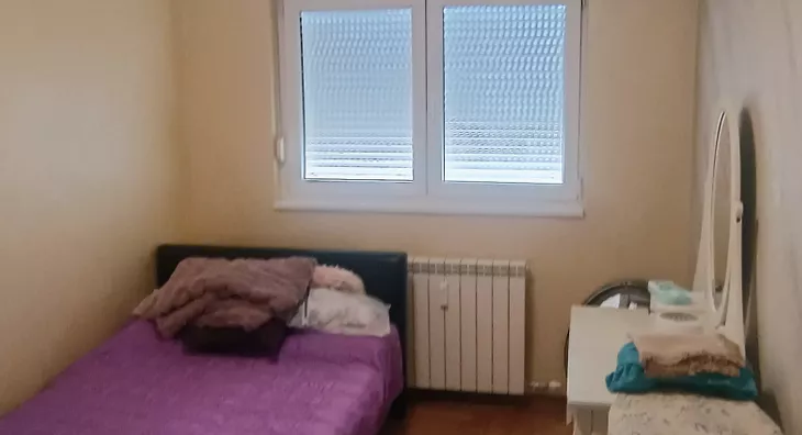 Šestosoban stan | 4zida