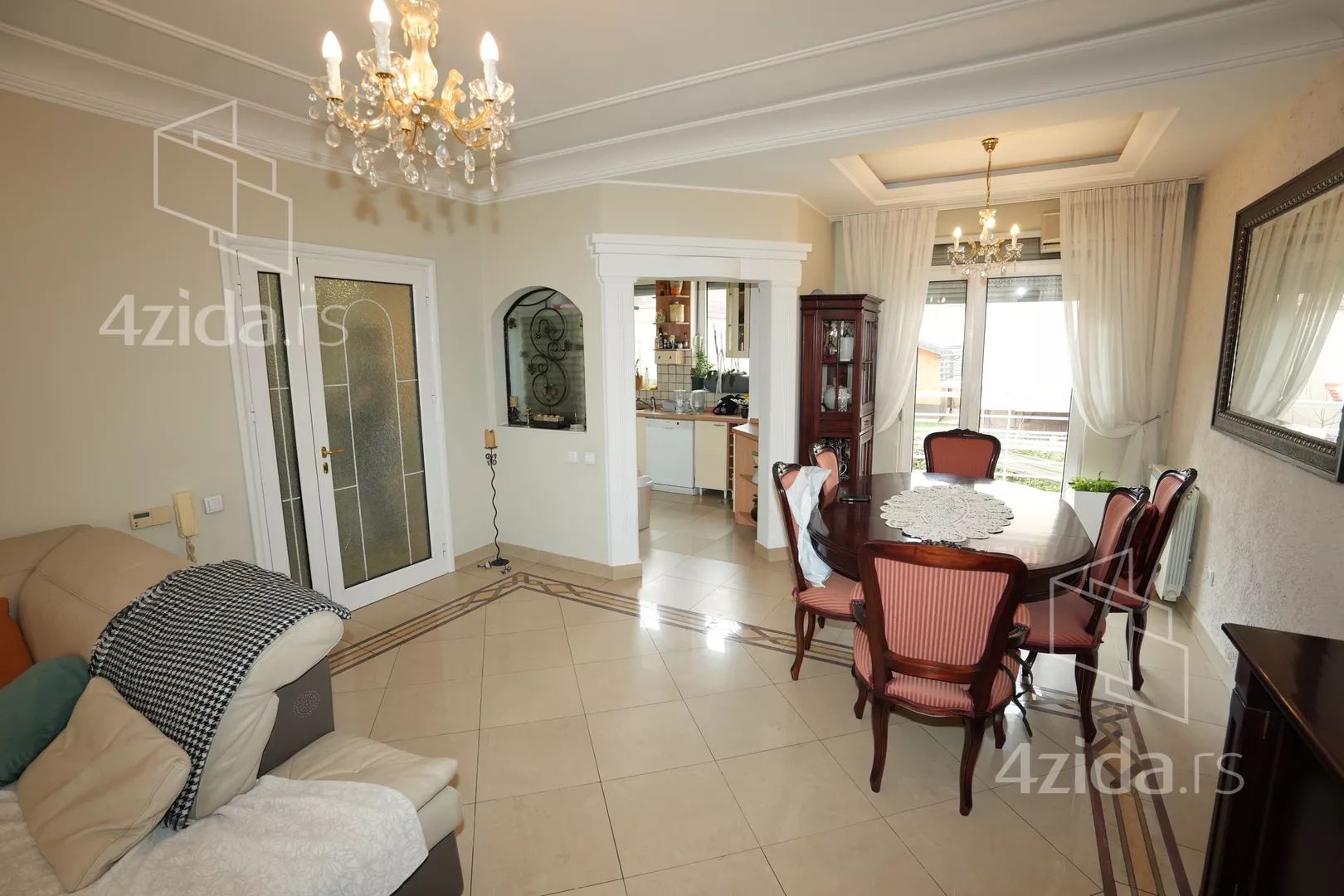 4-etažna kuća | 4zida