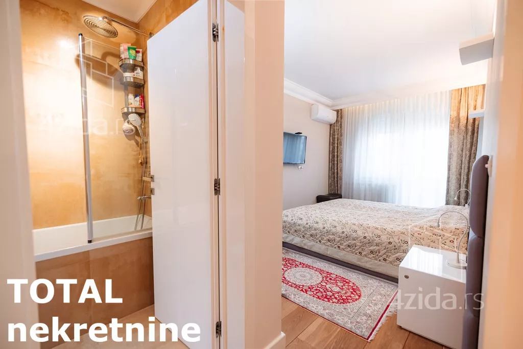 Šestosoban stan | 4zida