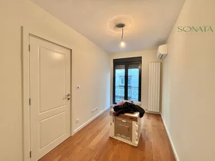 Kalenić pijaca | 4zida.rs