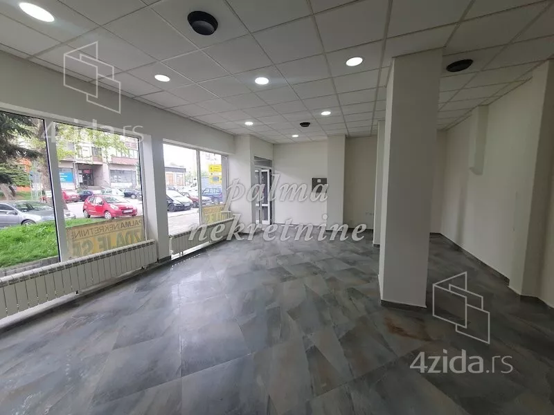 Poslovni prostor | 4zida