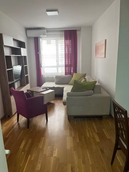 Sretenjskog Ustava | 4zida.rs