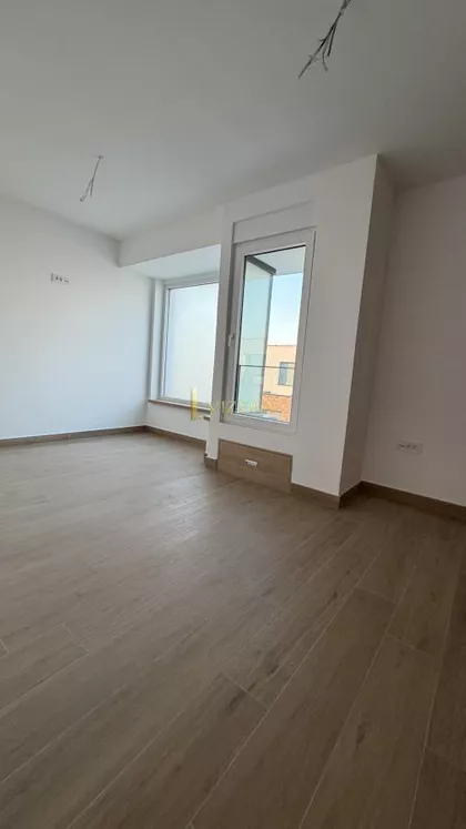 Mišeluk | 4zida.rs