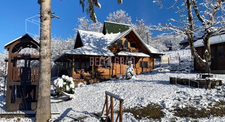 Kuća | 4zida