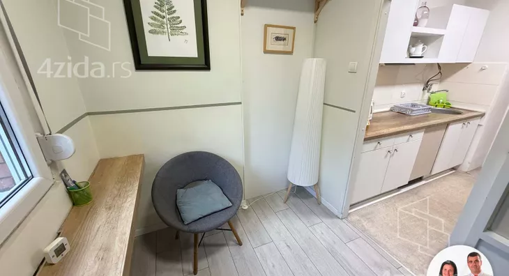 Jednoiposoban stan | 4zida