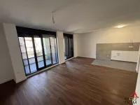 Šestosoban stan | 4zida
