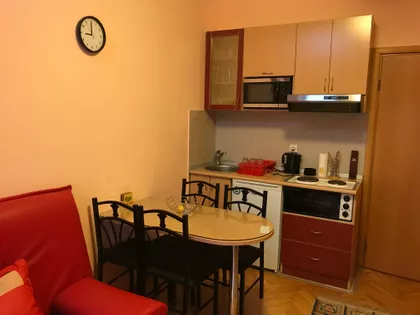 Kiridžijska 34 | 4zida.rs