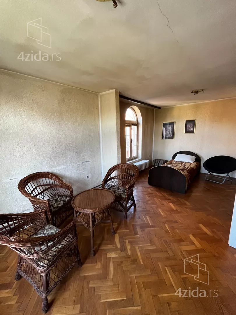 3-etažna kuća | 4zida