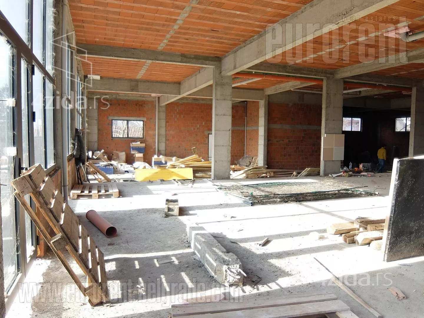 Poslovni prostor | 4zida