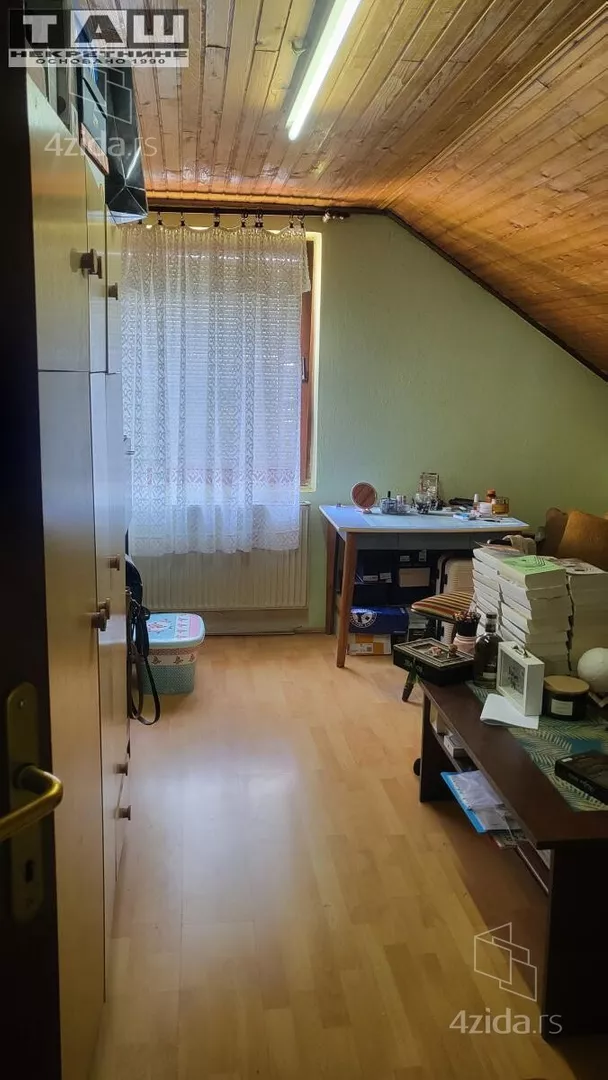 Kuća | 4zida