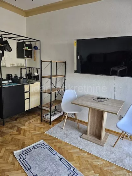 Dr Miloša Radojčića | 4zida.rs