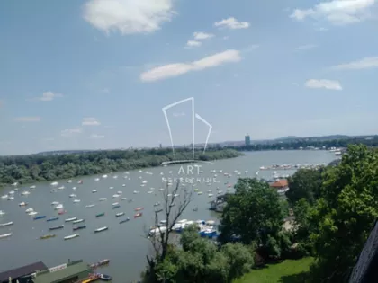 Karađorđev Trg | 4zida.rs