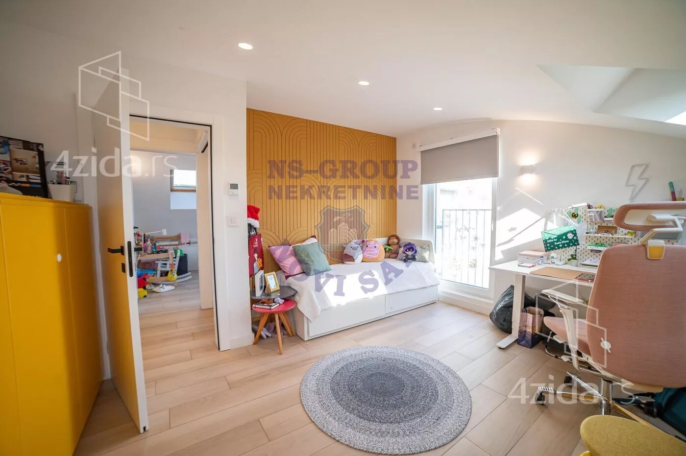 Petosoban stan | 4zida