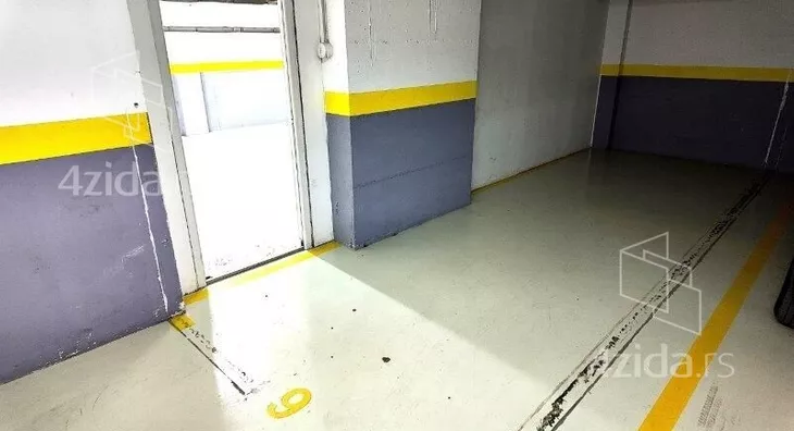 Garaža/Parking | 4zida