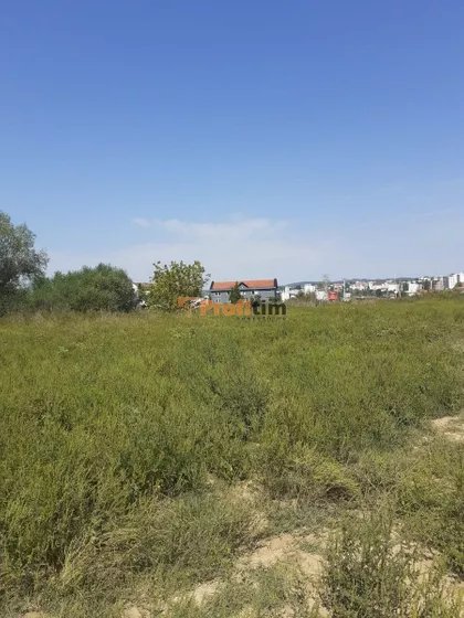 Mladenovac (mesto) | 4zida.rs