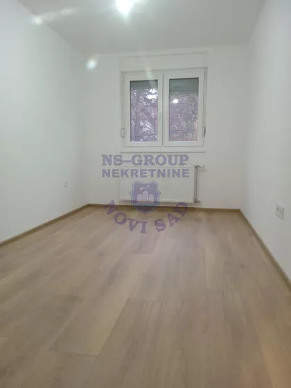 Petrovaradin | 4zida.rs