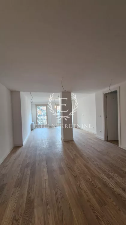 Kalenić pijaca | 4zida.rs