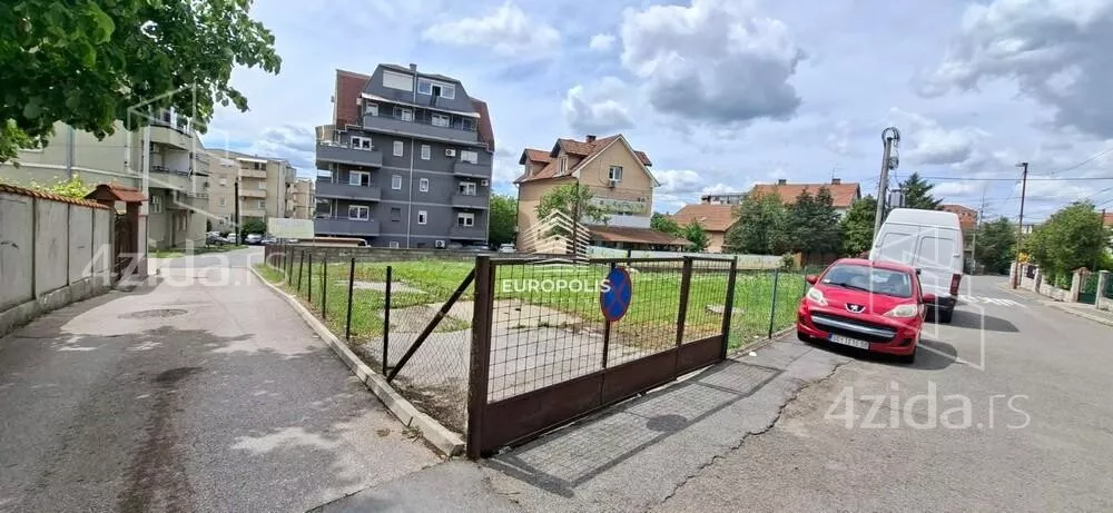 Građevinsko zemljište | 4zida