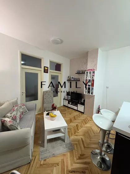 Rotkvarija | 4zida.rs