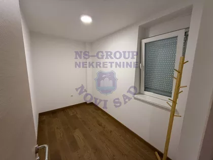 Petrovaradin | 4zida.rs