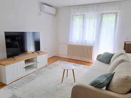 Pariske Komune | 4zida.rs