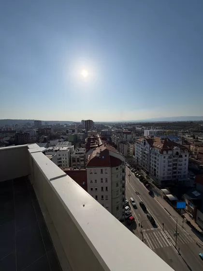 Dom Zdravlja | 4zida.rs