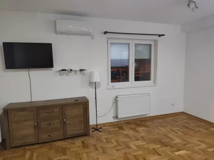 Vojvode Vlahovića Zvezdara | 4zida.rs