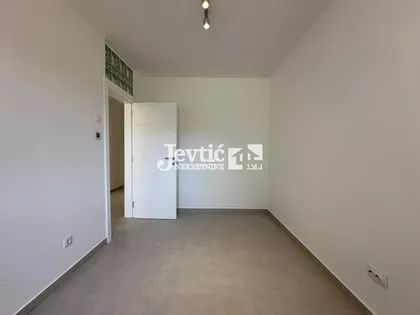 Dunavski kej | 4zida.rs