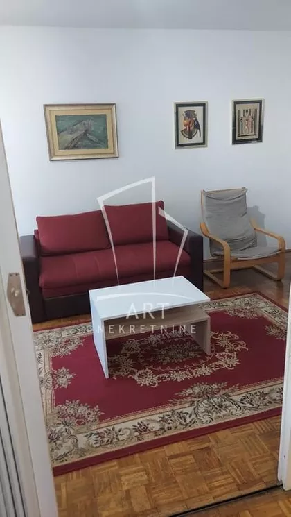 Dušana Vukasovića | 4zida.rs