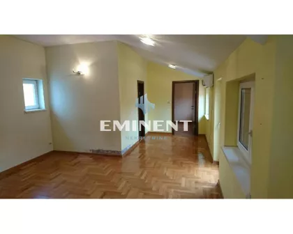 Veliki trg | 4zida.rs