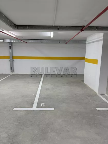 Hajduk Veljkova | 4zida.rs