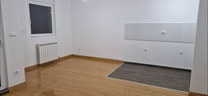 Ugrinovački Put | 4zida.rs