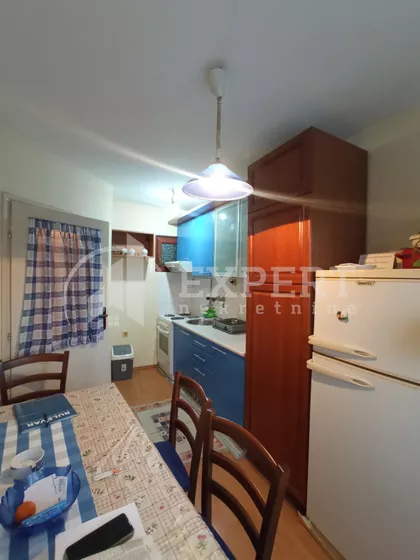 Radnih brigada | 4zida.rs