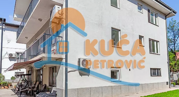 3-etažna kuća | 4zida