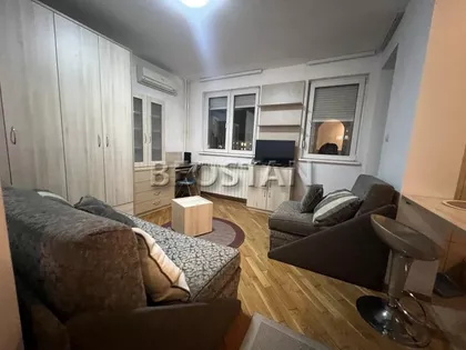 Višegradska | 4zida.rs