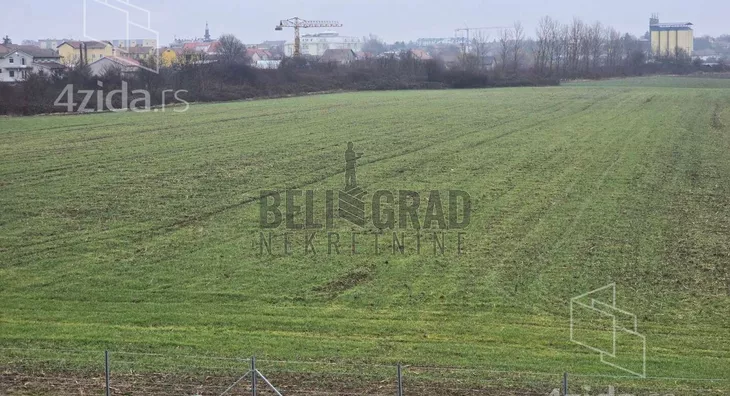 Plac | 4zida